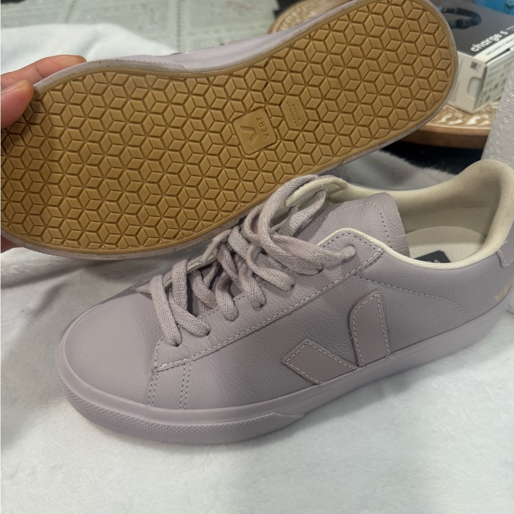 Veja Women's Light Purple Leather Sneakers